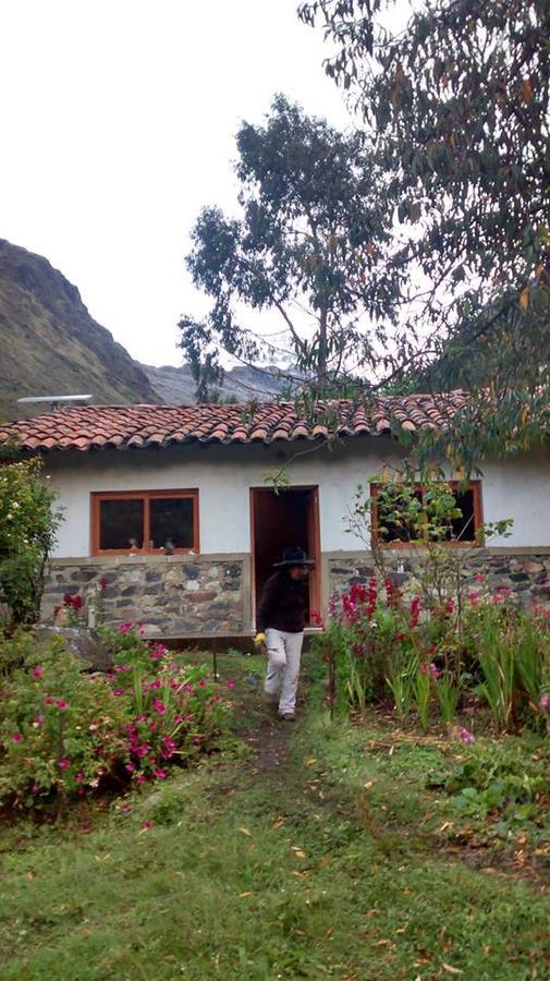 Hospedaje Illariy Yanama Esterno foto