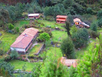 Hospedaje Illariy Yanama Esterno foto